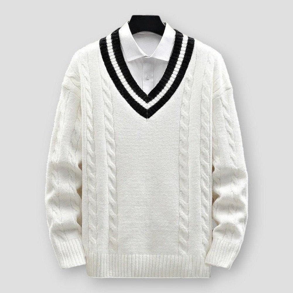 Moon Madrid Frisco Cozy Vintage V-Neck Elegance Pullover