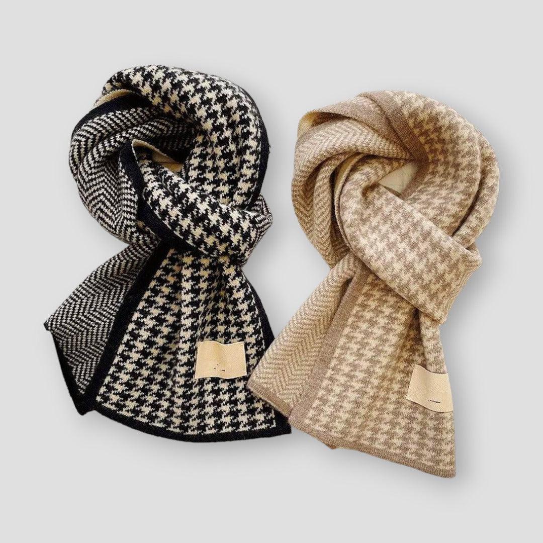 Moon Madrid Waco Classic Knitted Scarf