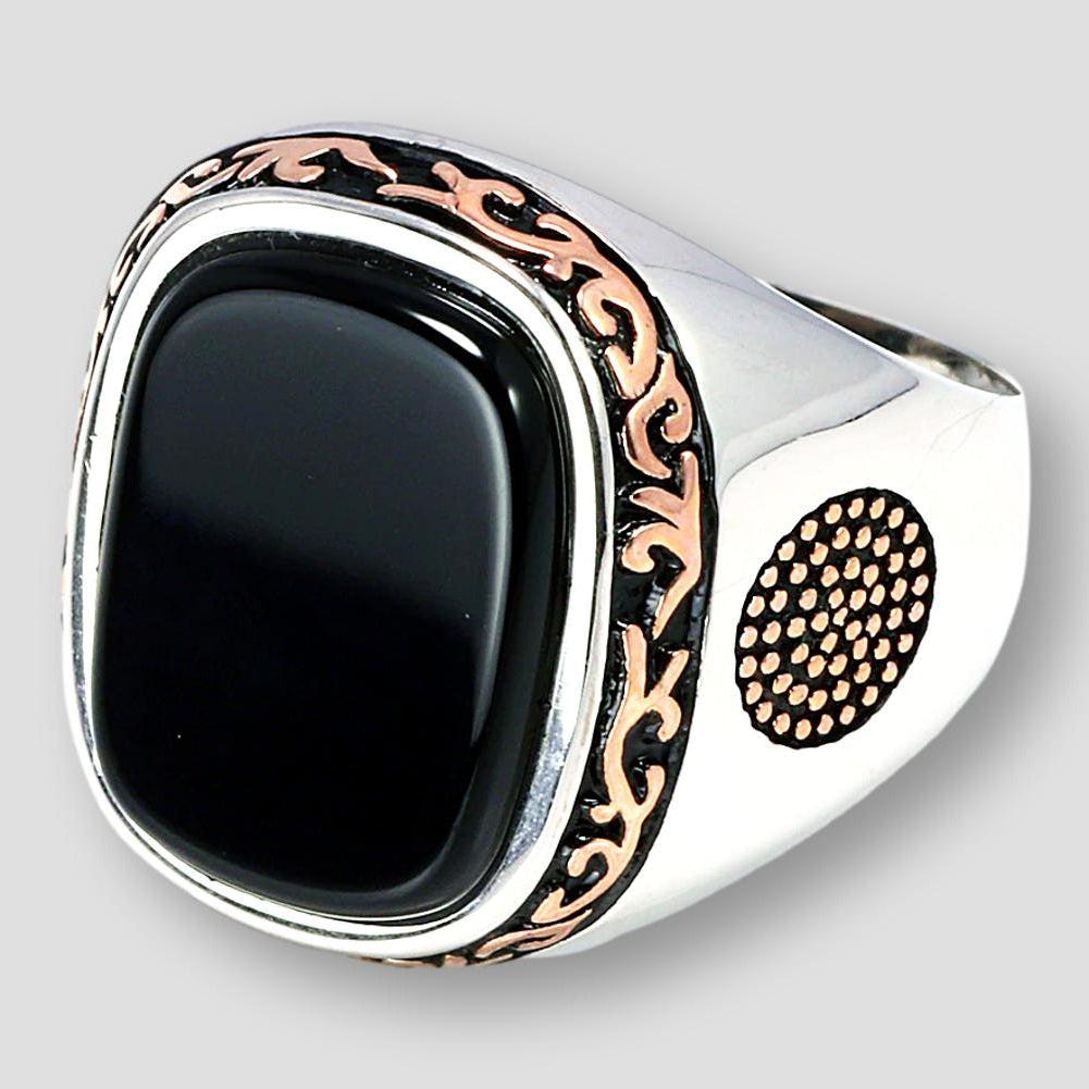 Moon Madrid Provo Timeless Onyx Ring