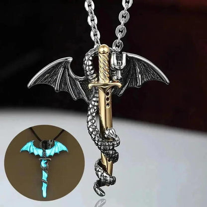 Moon Madrid Worland Necklace
