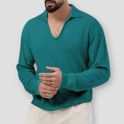 Saint Martin Victorville Classic Comfort V-neck Sweatshirt